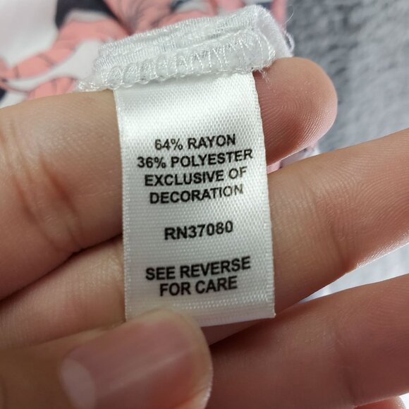 Cato Top Womens 22W/24W Pink Floral Square Neck Lace Accent Lightweight - Picture 3 of 8